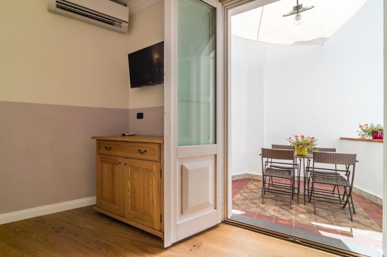 Charming Rooms Opuntia 칼로포테 외부 사진